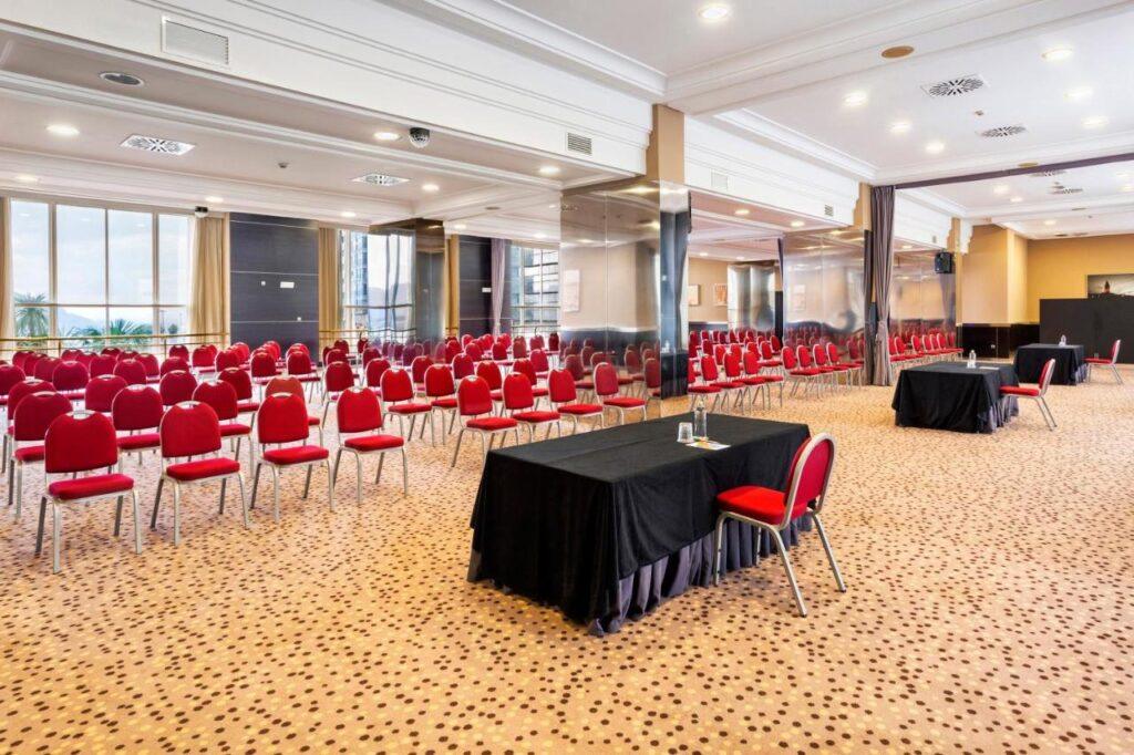 melia-maria-pita-1lieu1salle-conventions.jpg