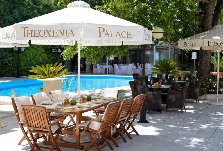 theoxenia-palace-1lieu1salle-conventions.jpg