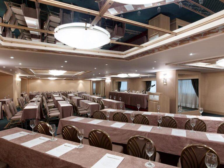 zafolia-hotel-1lieu1salle-convention.jpg