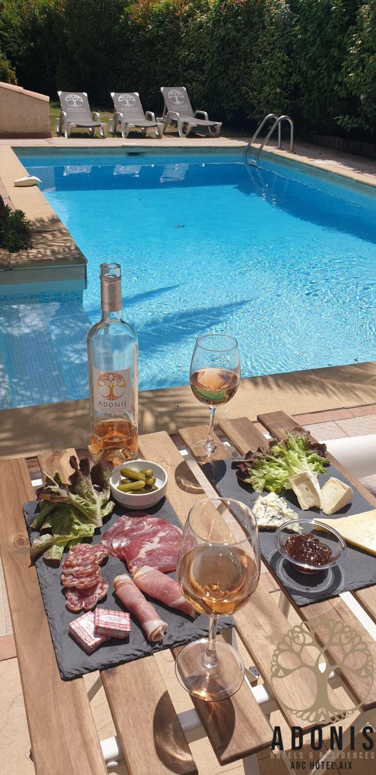 APERO-PISCINE.jpg