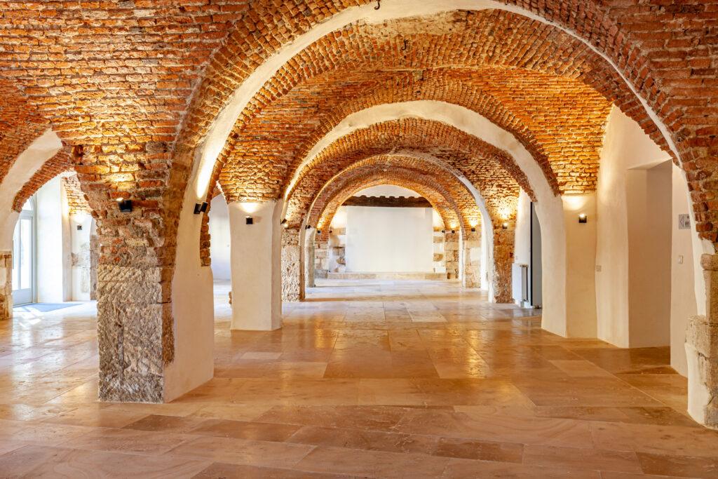 CAVES-9-scaled-1.jpg