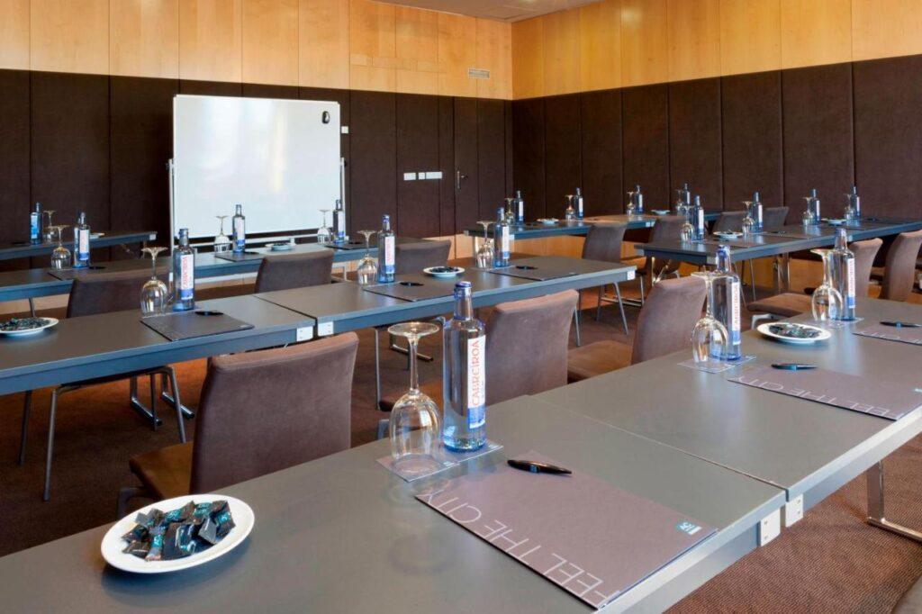 ac-palacio-santa-ana-1lieu1salle-conventions.jpg