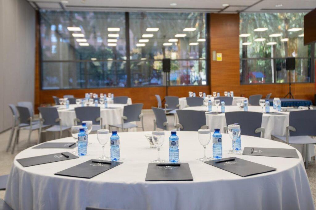 eurostars-acteon-1lieu1salle-seminaires.jpg