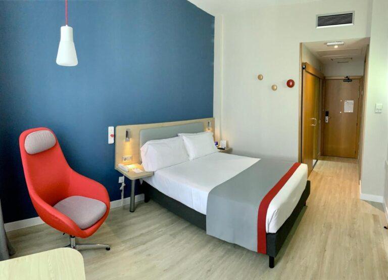 holiday-inn-express-valencia-ciencias-1lieu1salle-evenements.jpg