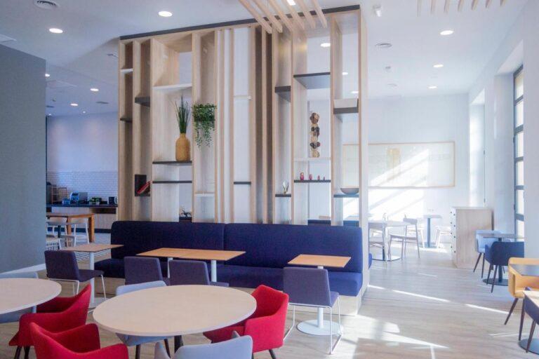 holiday-inn-express-valencia-ciencias-1lieu1salle-reunion.jpg