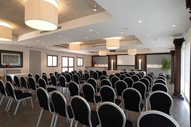 nou-raco-1lieu1salle-evenements.jpg