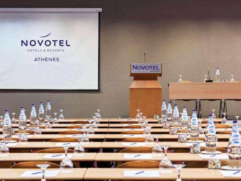 novotel-athenes-1lieu1salle-conferences.jpg