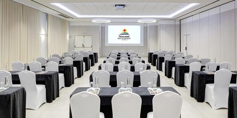 oliva-nova-beach-resort-1lieu1salle-meeting.jpg