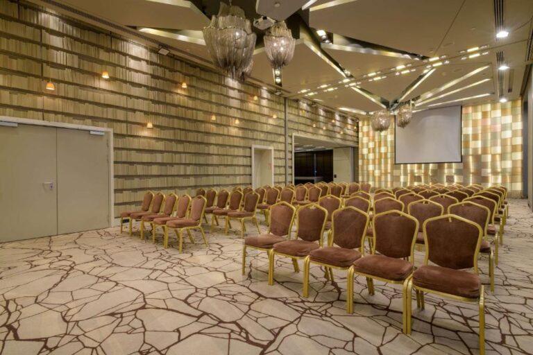 radisson-blu-park-athens-1lieu1salle-reunions.jpg