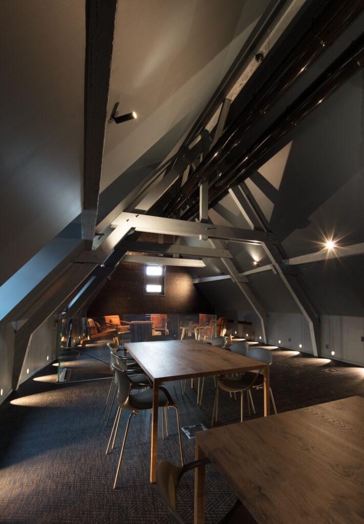 Espace-seminaire-5-Domaine-du-Kaegy-scaled-1.jpg