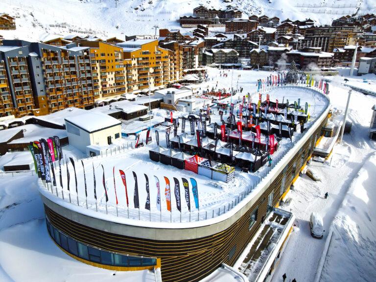 Rooftop-Salon-Le-Board-Val-Thorens-©A.-Brot-OT-Val-Thorens-scaled-1.jpg
