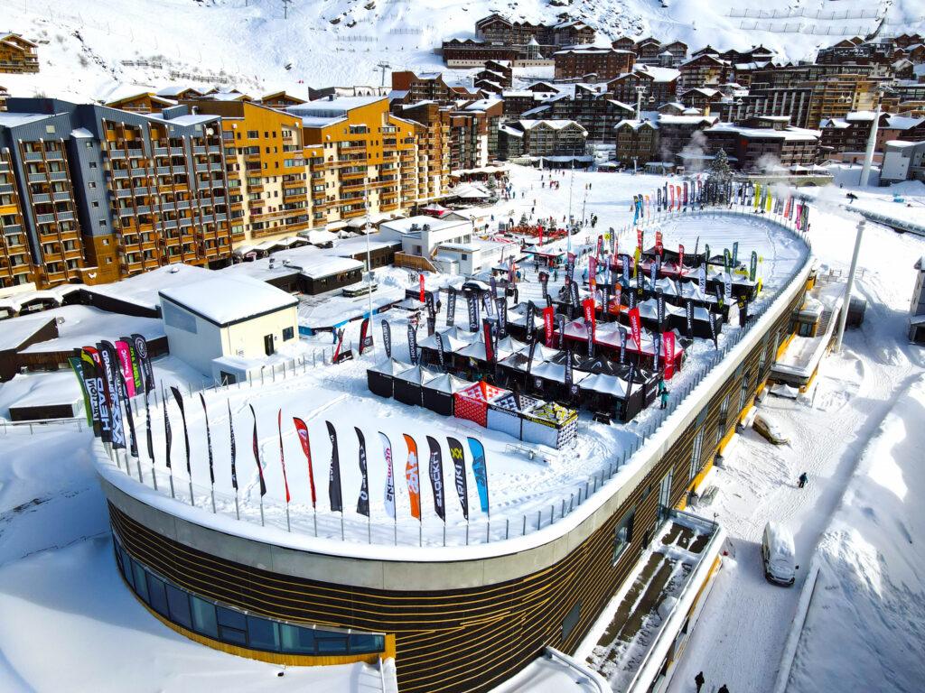 Rooftop-Salon-Le-Board-Val-Thorens-©A.-Brot-OT-Val-Thorens-scaled-1.jpg