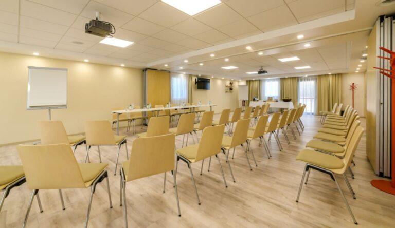 bw-ajaccio-amiraute-1lieu1salle-meetings.jpg