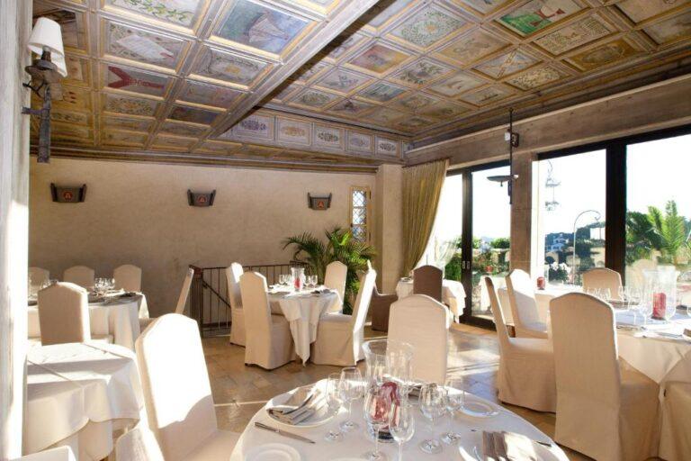 chateau-cagnard-1lieu1salle-meeting.jpg