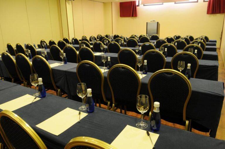 figuerola-hotel-1lieu1salle-evenement.jpg
