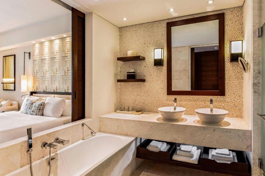 he-romanos-1lieu1salle-conventions.jpg