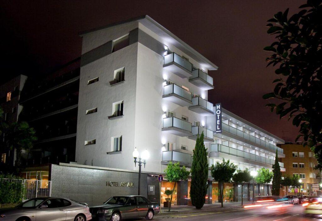 hotel-astari-1lieu1salle-events.jpg