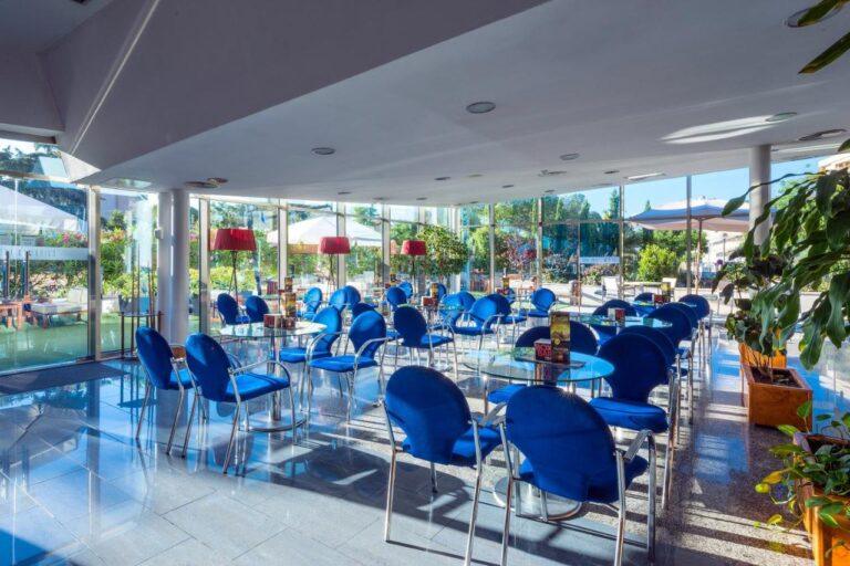 sol-port-cambrils-1lieu1salle-seminaire.jpg