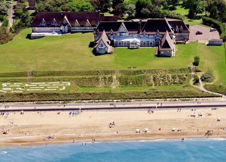 sweet-home-cabourg-1lieu1salle-event.jpg