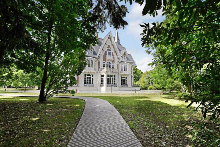 Chateau-Saint-Leger.jpg