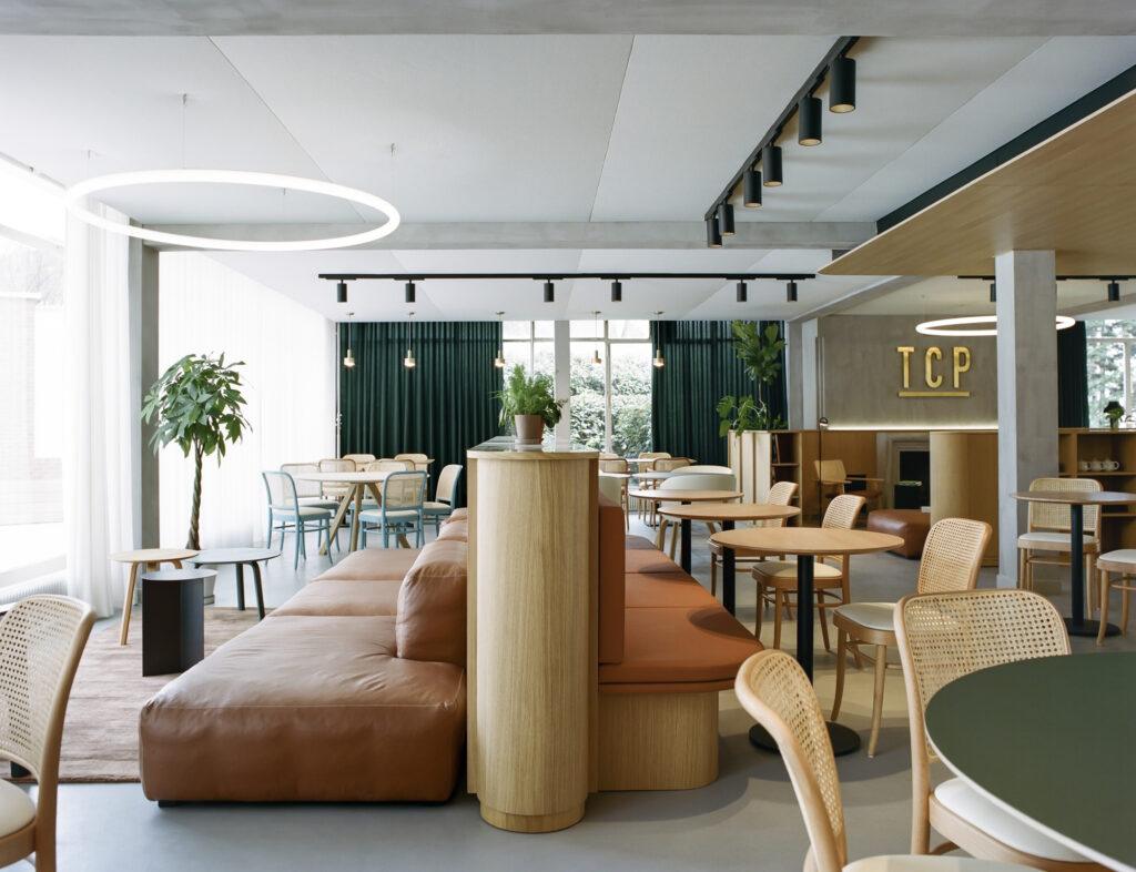 Restaurant-2-2.jpg
