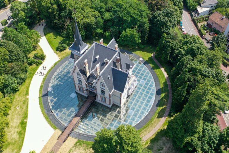 Vue-chateau-Saint-Leger.jpg