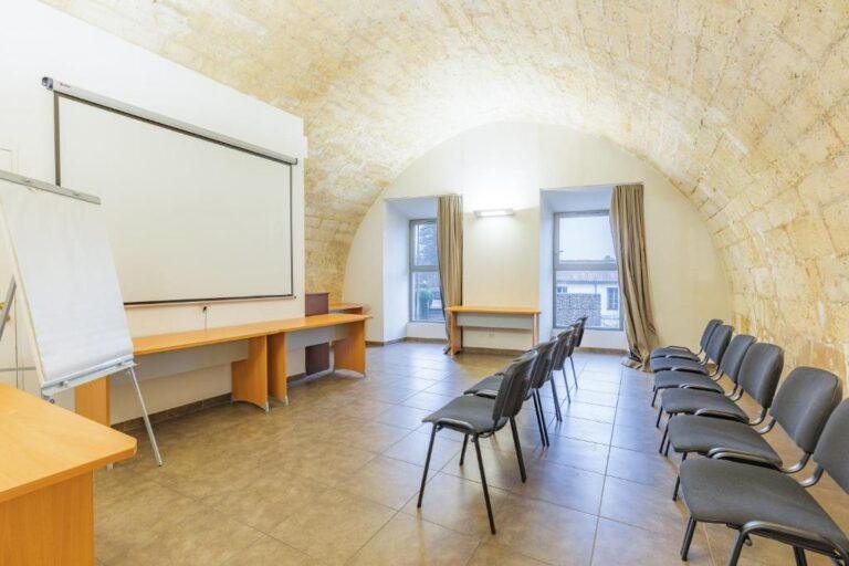 appart-city-angouleme-1lieu1salle-evenements.jpg