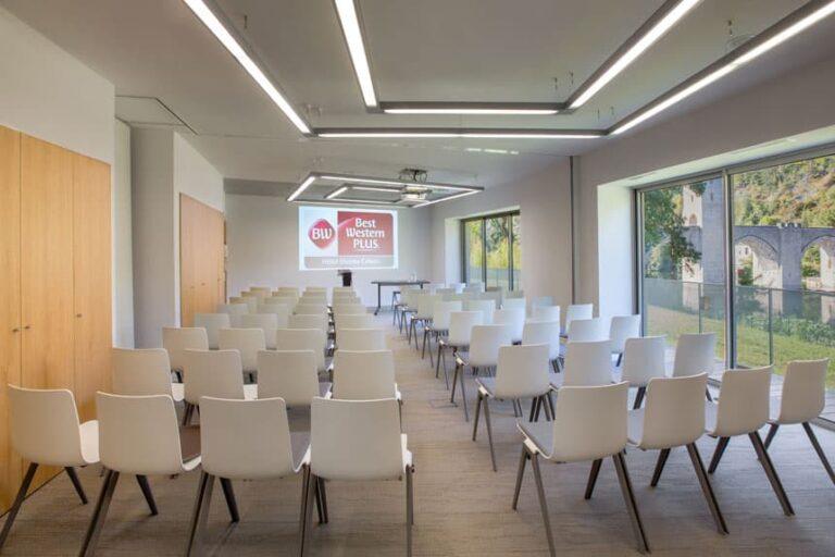 best-western-divona-cahors-centre-1lieu1salle-reunions.jpg