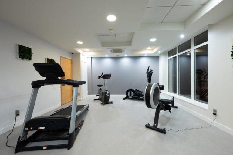 holiday-inn-calais-1lieu1salle-conferences.jpg