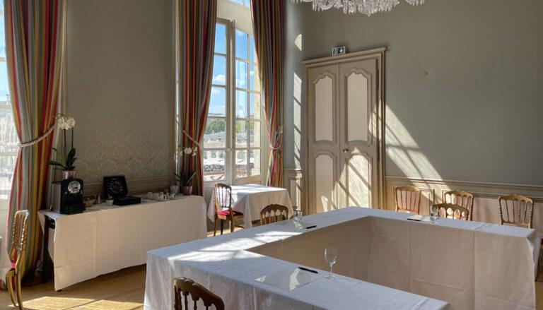 hotel-reine-nancy-1lieu1salle-seminaires.jpg
