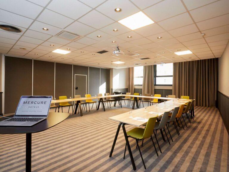 mercure-arras-centre-1lieu1salle-meeting.jpg