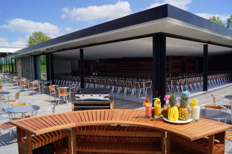 Salle-3-Ilets-avec-terrasse-IdL-Torcy-scaled-1.jpg