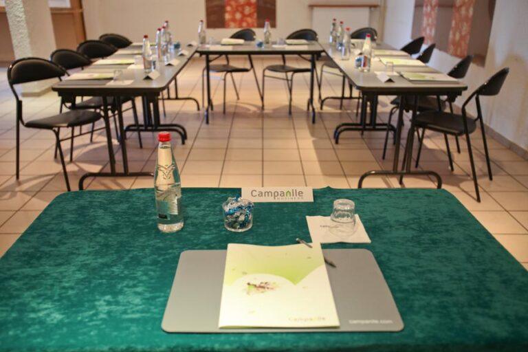 campanile-creteil-1lieu1salle-congres.jpg
