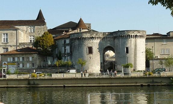 chateau-royal-cognac-1lieu1salle-evenement.jpg