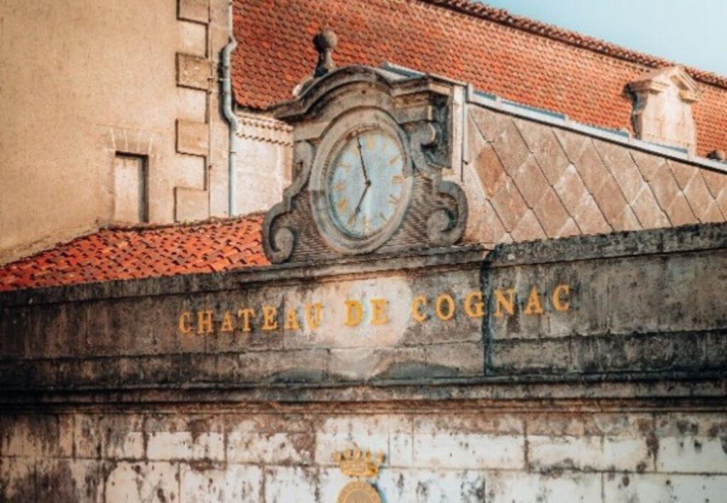 chateau-royal-cognac-1lieu1salle-events.jpg