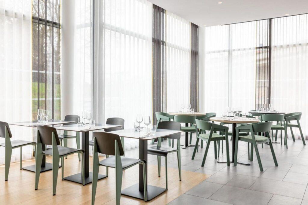 courtyard-paris-creteil-1lieu1salle-meeting.jpg