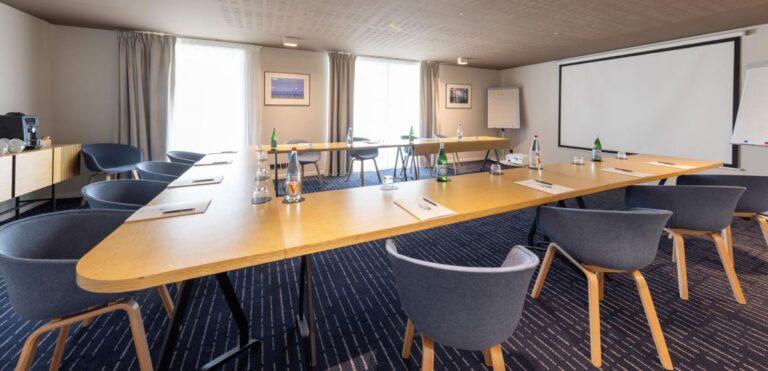 hotel-indigo-cagnes-1lieu1salle-evenement.jpg