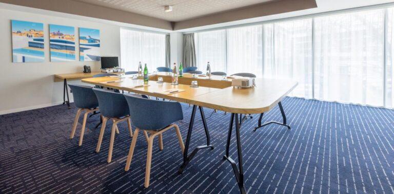 hotel-indigo-cagnes-1lieu1salle-evenements.jpg