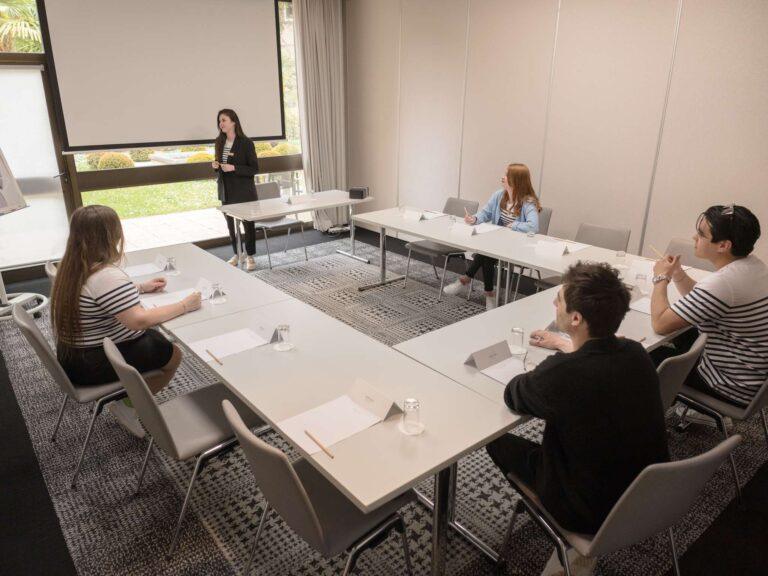 ibis-caen-centre-1lieu1salle-seminaire.jpg