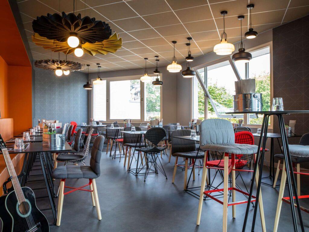 ibis-compiegne-1lieu1salle-reunions.jpg