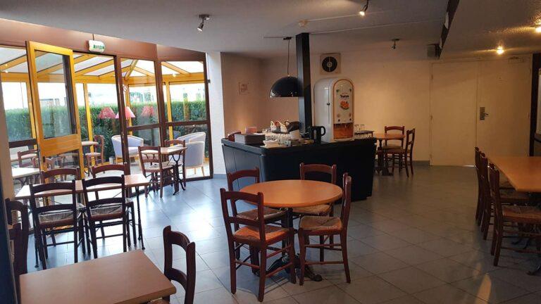 kyriad-chantilly-1lieu1salle-events.jpg