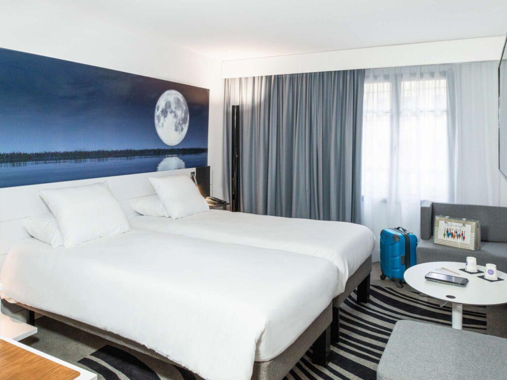 novotel-deauville-plage-1lieu1salle-reunion.jpg