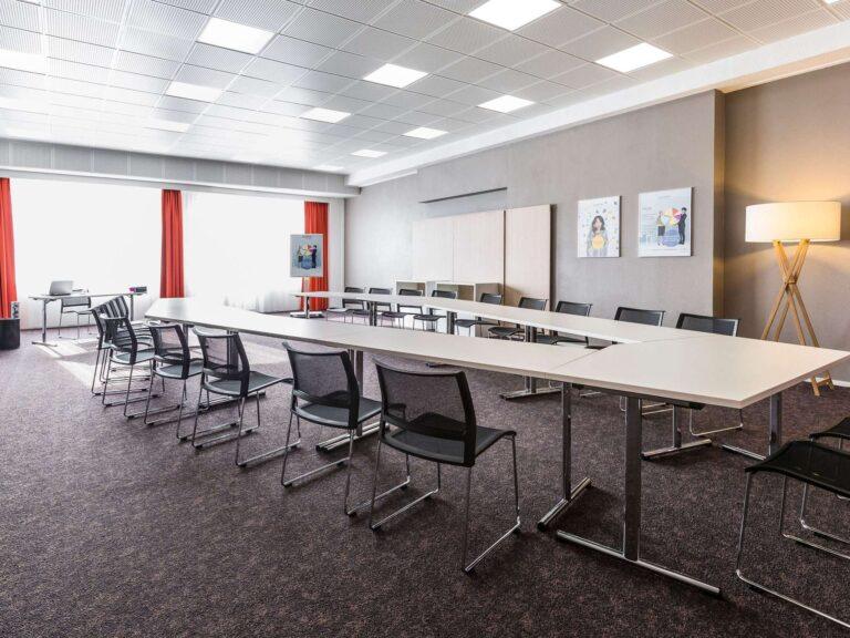 novotel-poitiers-futuroscope-1lieu1salle-conventions.jpg