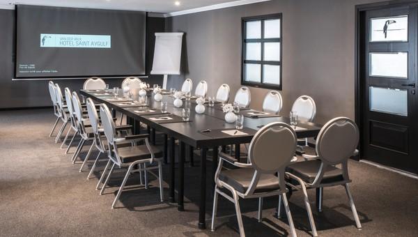 hotel-saint-aygulf-1lieu1salle-meetings.jpg