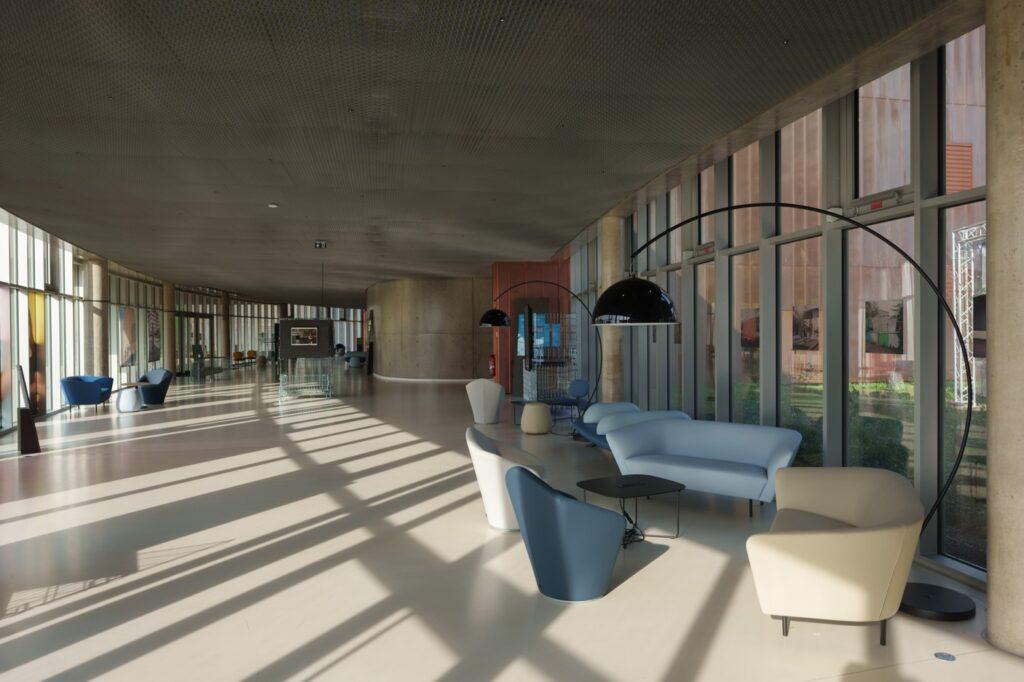 Hall.jpg