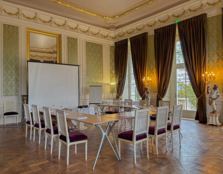 reunion-en-comite-pour-entreprise-scaled-1.jpg