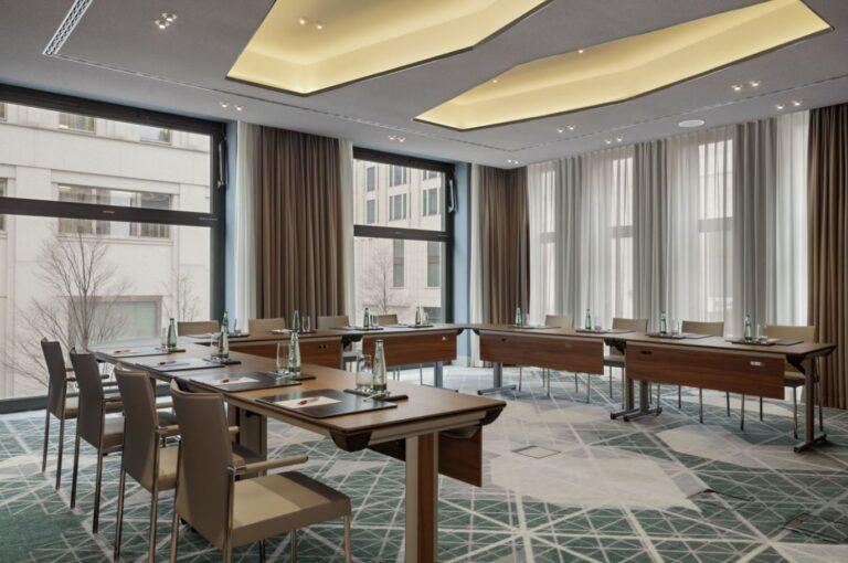 berlin-marriott-hotel-1lieu1salle-meeting.jpg