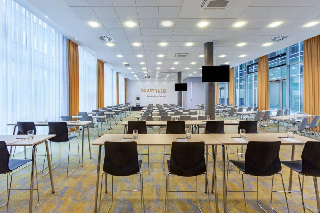 courtyard-berlin-city-center-1lieu1salle-reunion.jpg