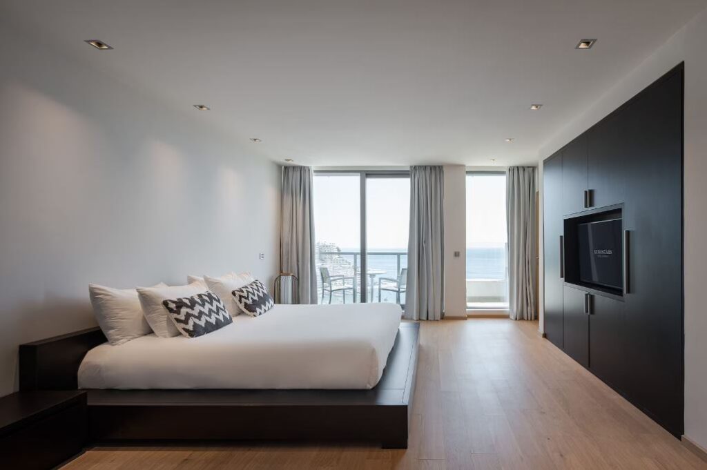 eurostars-queen-montenegro-1lieu1salle-conferences.jpg