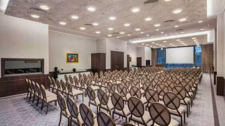 hilton-podgorica-crna-gora-1lieu1salle-congres.jpg